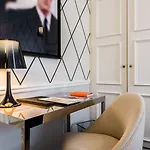 Szálloda Le Royal Rive Gauche 3*