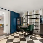 Le Royal Rive Gauche Otel 3*