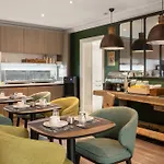 Otel Le Royal Rive Gauche
