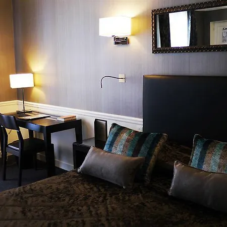 Le Royal Rive Gauche Hotel 3*