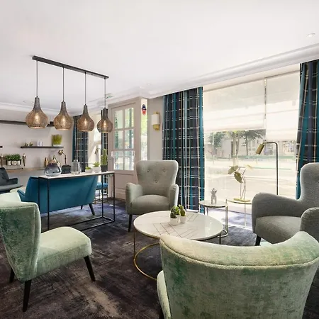 Hotel Le Royal Rive Gauche 3*