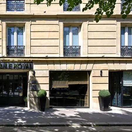 Le Royal Rive Gauche 3*