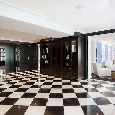 オテル ル ロワイヤル リヴ ゴーシュ ホテル