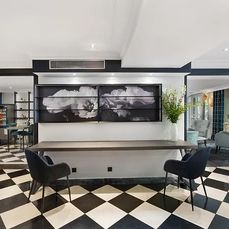 Le Royal Rive Gauche 3* Paris