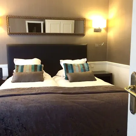 オテル ル ロワイヤル リヴ ゴーシュ ホテル