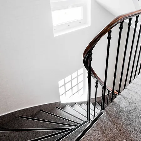 ホテル オテル ル ロワイヤル リヴ ゴーシュ