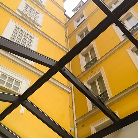 オテル ル ロワイヤル リヴ ゴーシュ ホテル