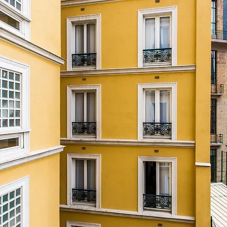 ホテル オテル ル ロワイヤル リヴ ゴーシュ 3*