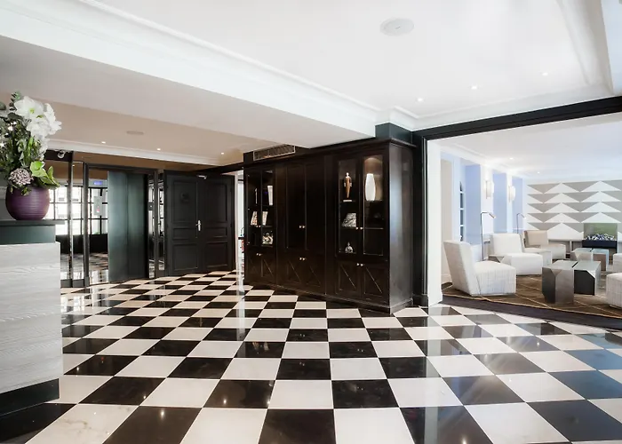 Le Royal Rive Gauche Hotel