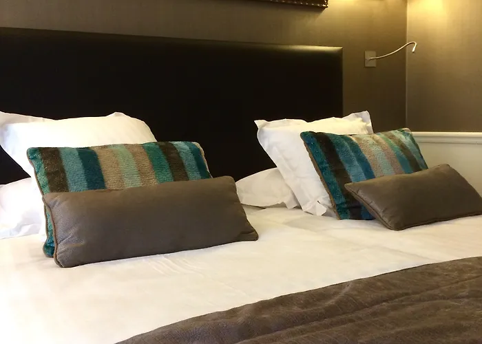 Le Royal Rive Gauche 3*