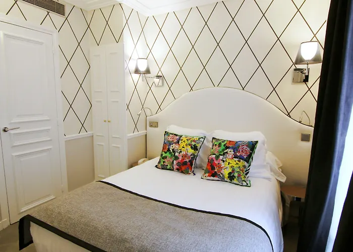 Le Royal Rive Gauche Hotel