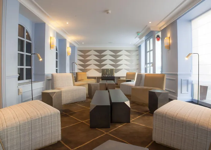 Hotel Le Royal Rive Gauche 3*