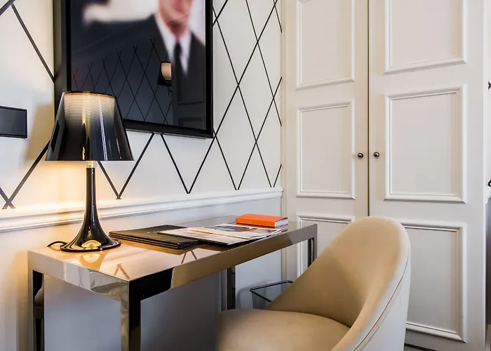 Hotel Le Royal Rive Gauche 3*