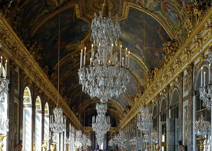 Le Royal Rive Gauche Otel 3*