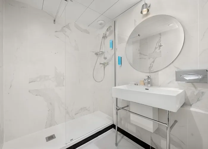 Le Royal Rive Gauche 3*