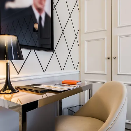 Hotel Le Royal Rive Gauche 3*