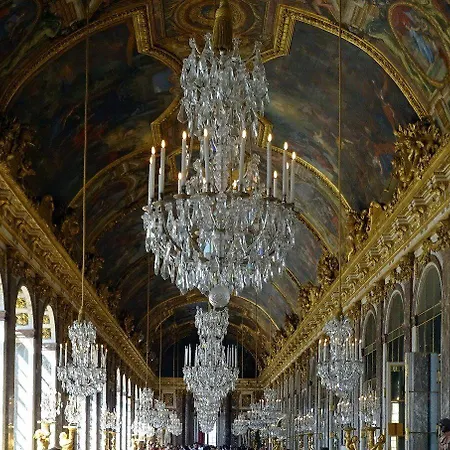 Le Royal Rive Gauche Hotel 3*