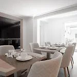 Le Royal Rive Gauche Hotel 3*
